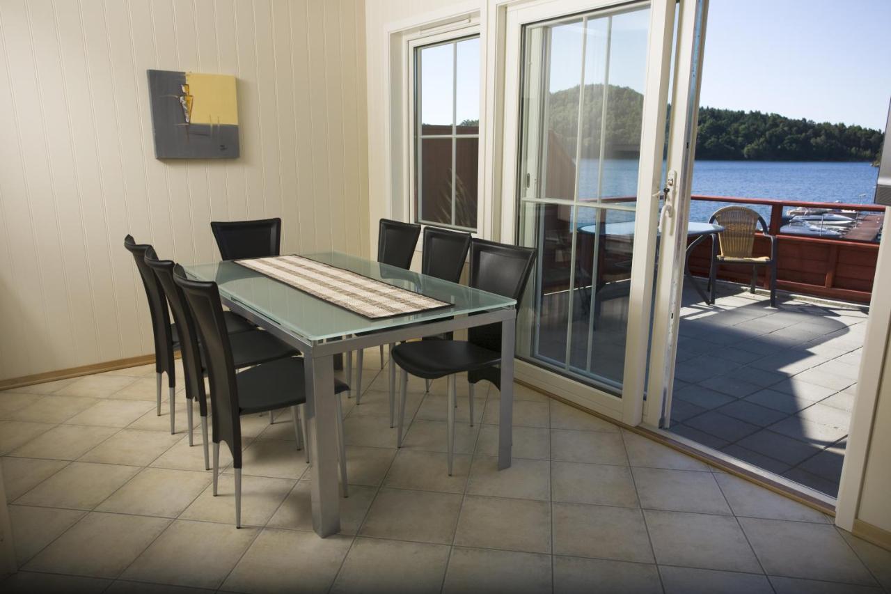 Mones Feriesenter Apartment Мандал Екстериор снимка